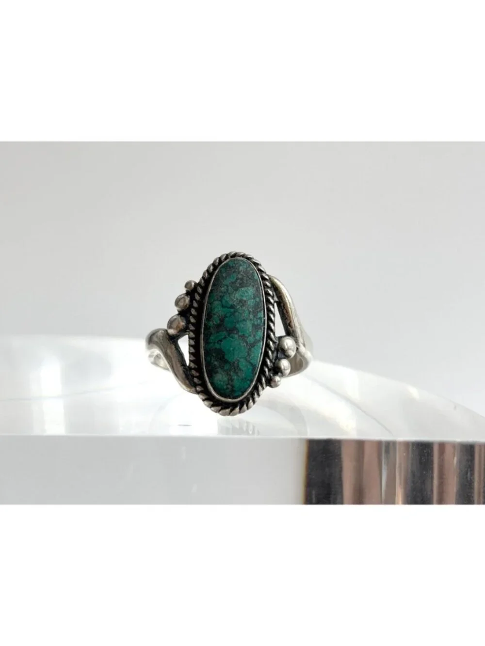 Green Turquoise Beaded Southwest Style Sterling Silver 925 Vintage Ring sz 7.5
